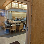 活魚廻転寿し 水天 - 店内