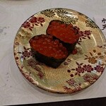 活魚廻転寿し 水天 - いくら