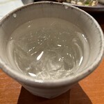 253386748 - 芋焼酎、山ねこをロックで。