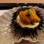 馬車道 大かわ - 長芋と雲丹のお寿司