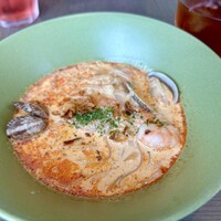 COLONIAL BEACH 横浜ハンマーヘッド - 