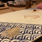 鮓 きずな -  ［明石］平目3種（塩・えんがわのせ・ポン酢ジュレ）