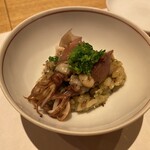 鮓 きずな - ［富山］ほたるいか 蒸し寿司（菜の花添え）