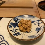 鮓 きずな -  ［北海道］あん肝と奈良漬と酢飯のり巻き）