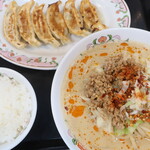 餃子の王将 - 野菜たっぷり担々麵 フェアセットＢ＋餃子３個