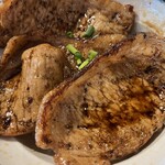 豚みそ丼専門店 有隣 - 