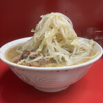 ラーメン二郎 - 小野菜からめニンニク