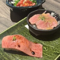 近江うし焼肉 にくTATSU 日本橋室町店 - 