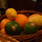 舶来居酒屋　イナトミ - フレッシュフルーツ