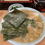 千葉家 - ラーメン中盛り＋ほうれん草