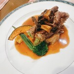 ビストロ アン ファミーユ - アスパラの肉巻きと鶏