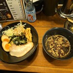 王龍ラーメン - 広島風辛冷つけ麺中辛(*‘ω‘ *)