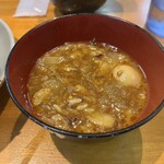 ラーメン吉 麺どくせぇ - ご飯に余った生卵・具材を投入してなんちゃってTKG