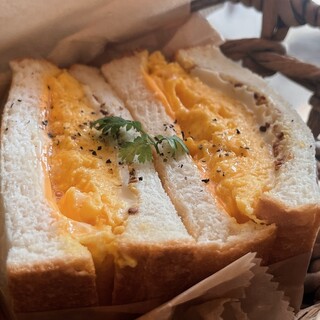 カフェ ヨコロン_1