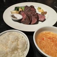 銀座ブルーリリー ステーキ＆チャイニーズレストラン - 