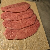 肉屋甲 - 