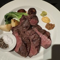 銀座ブルーリリー ステーキ＆チャイニーズレストラン - 