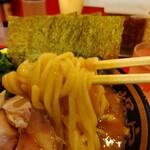 横浜家系ラーメン 大輝家 - 酒井製麺杉印