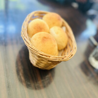 カレス - 