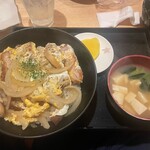 御食事処みのる - カツ丼