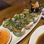 アジアン屋台 チャオパリバール - 海老野菜春巻き