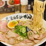 神戸醤油系らーめん - 