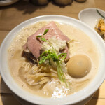 創業麺類元年 1代目猿肉亭 - 