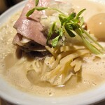 創業麺類元年 1代目猿肉亭 - 