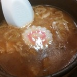 山岸一雄製麺所 - 豚骨魚介スープ