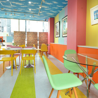 店内（テーブル席）