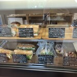 アンディヴィデュエル - 