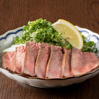 料理メニュー : 肉匠の牛たん たん之助酒場 大手町店 - 大手町