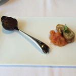 ル ボークープ - アミューズ(ブーダンノワール、きびなごのガレット)