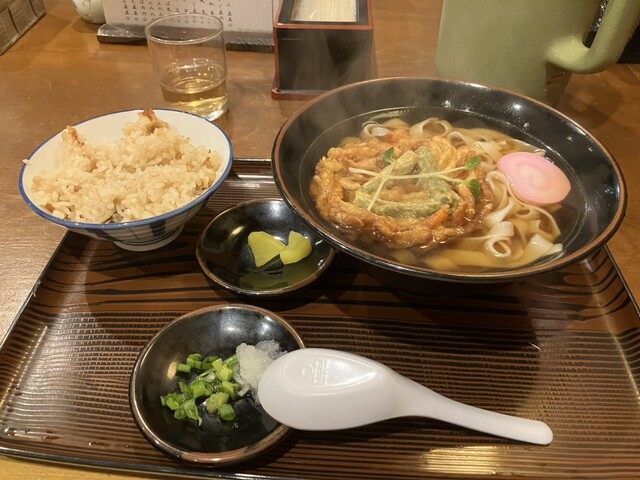 Kawase Toshokanmae Ten