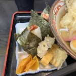 津田屋官兵衛  - 