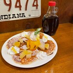 カフェ マチルダ - 7月限定 トロピカルマンゴーパンケーキ ハーフ