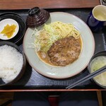 ビブ - 