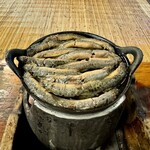 駒形どぜう - 1皿目は美しく…少しグロテスクですけど、気になりません