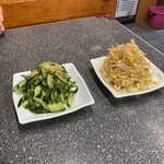 萩之茶屋鶴一 - 