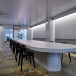 Na - 您可以在独特的大桌子上悠闲地享用美食