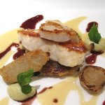 ラ サントゥール - 「本日の鮮魚を華やかなイメージで」