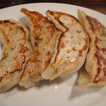 勝力 - 手作りジャンボ宇都宮餃子