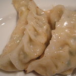 勝力 - 手作りジャンボ宇都宮餃子（ひっくり返したところ）