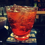 Guri - カンパリちょいソ。今はチャージ300円が付くようになっています。