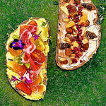 Na - 咖啡馆菜单「两种开放式三明治」