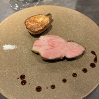 イナカーザ - 幸福豚　エジプト塩とバルサミコ酢で　蕪を添えて