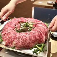 美食 個室・炭火焼・ワイン 縁 新宿店 - ■激選 和牛サーロインの焚き肉鍋 ￥3.280