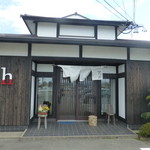 Nihon Ryouri Akka - 正面玄関