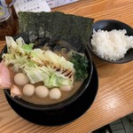 横浜家系ラーメン 伯耆家 - 