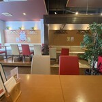 チーズ & ワイン みんなのイタリアン - 店内